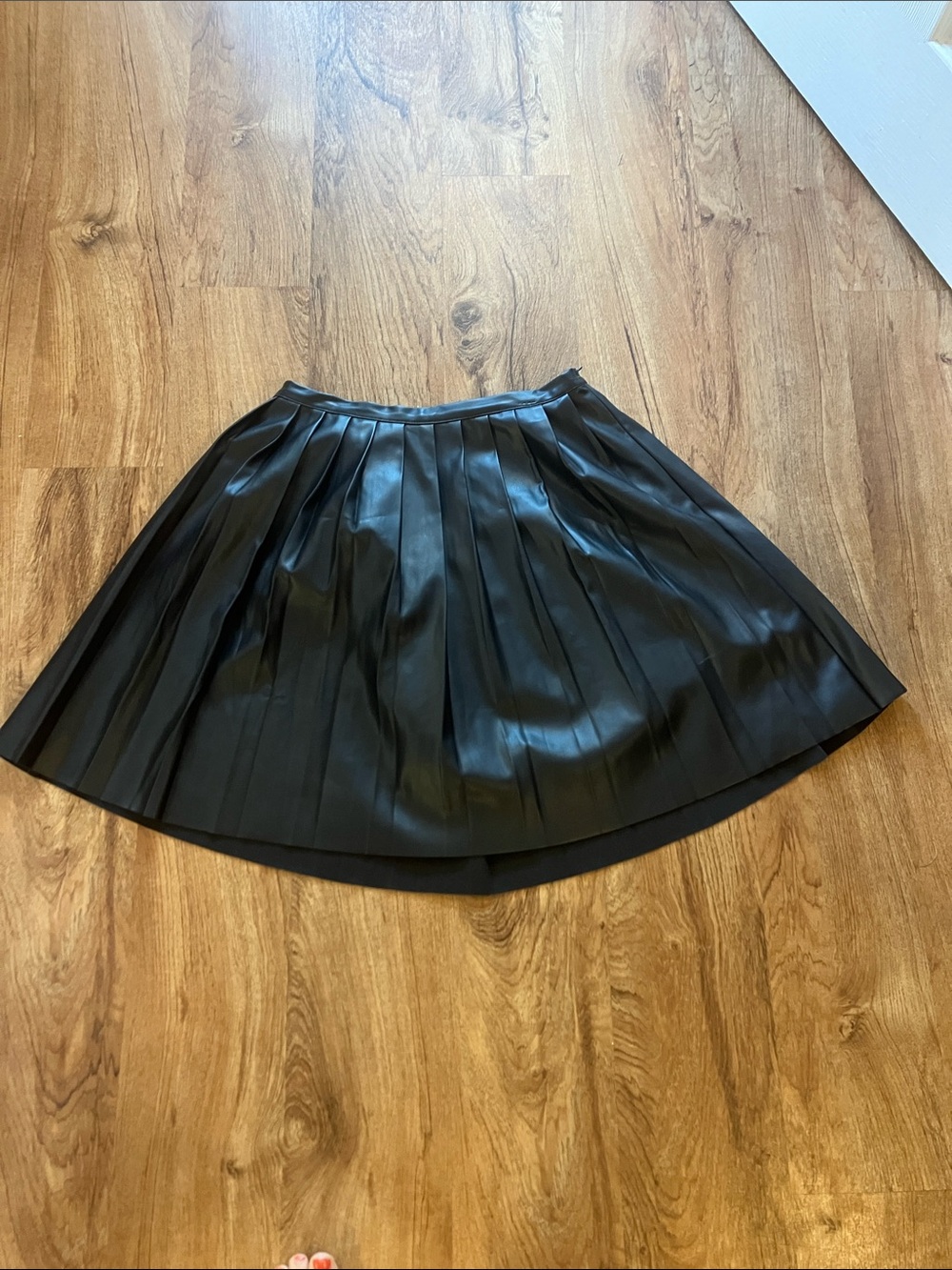 BCBGeneration Black Faux Leather Pleated Skater Skirt medium goth urban luxury